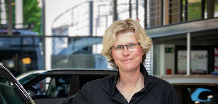 Alexandra  Kemper , Verkaufsberaterin 